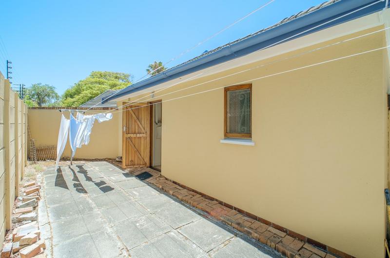4 Bedroom Property for Sale in Meadowridge Western Cape